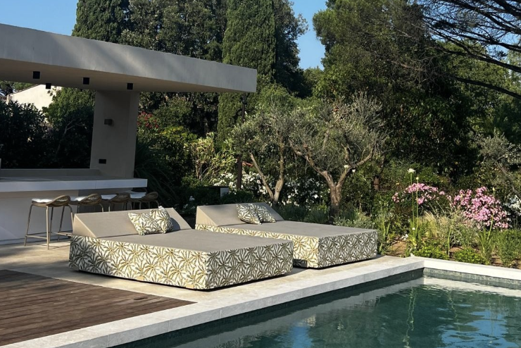 bain-de-soleil-palmiers-soleil