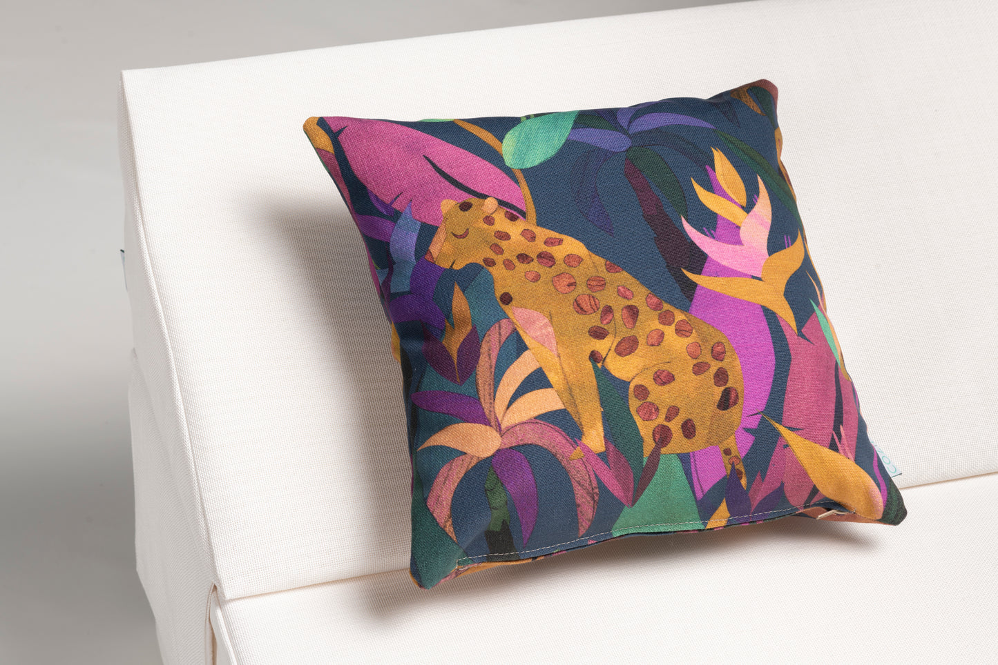 Coussin extérieur JUNGLE | Tissu de créateur