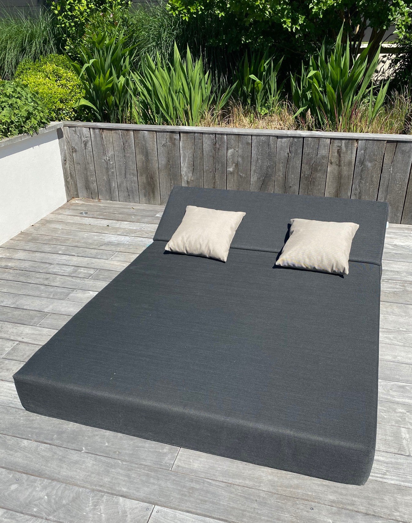 DOUBLE BED JUNG | Cama de playa y piscina | 180x140xh20 cm