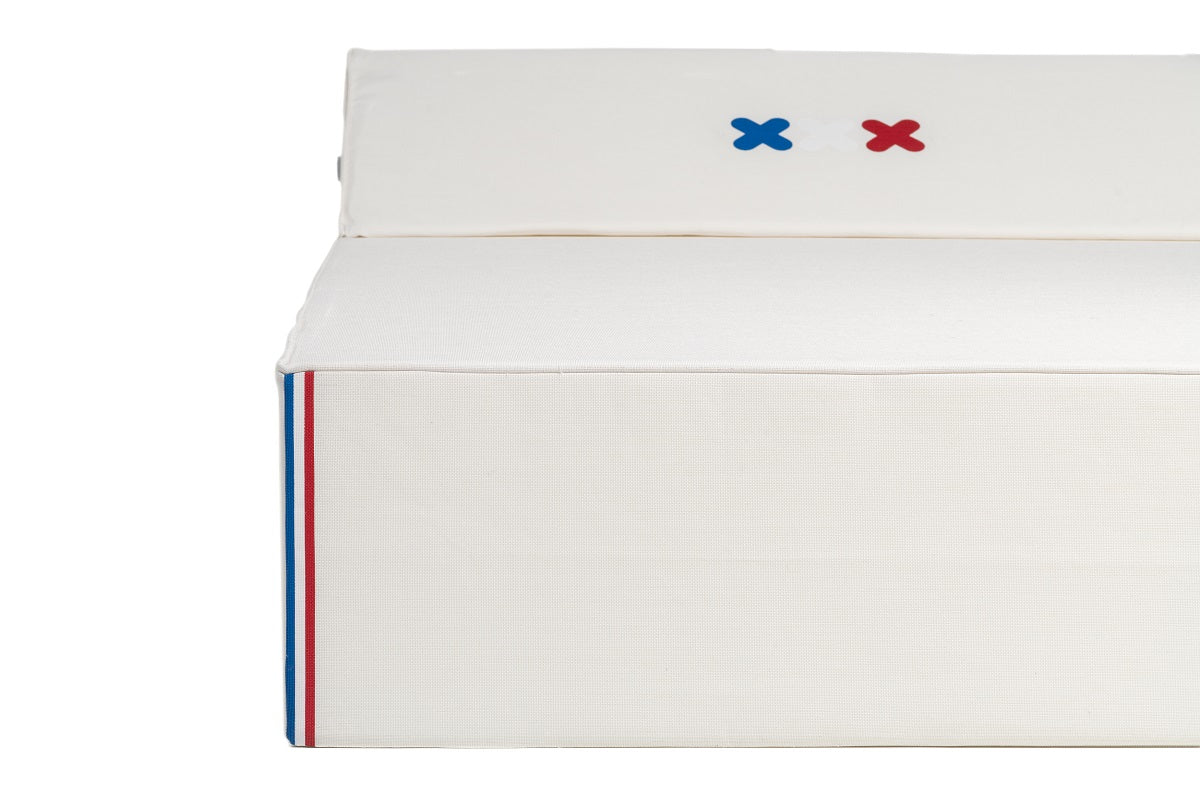 French kiss| Lit de piscine COZIP | 180x140xh38 cm
