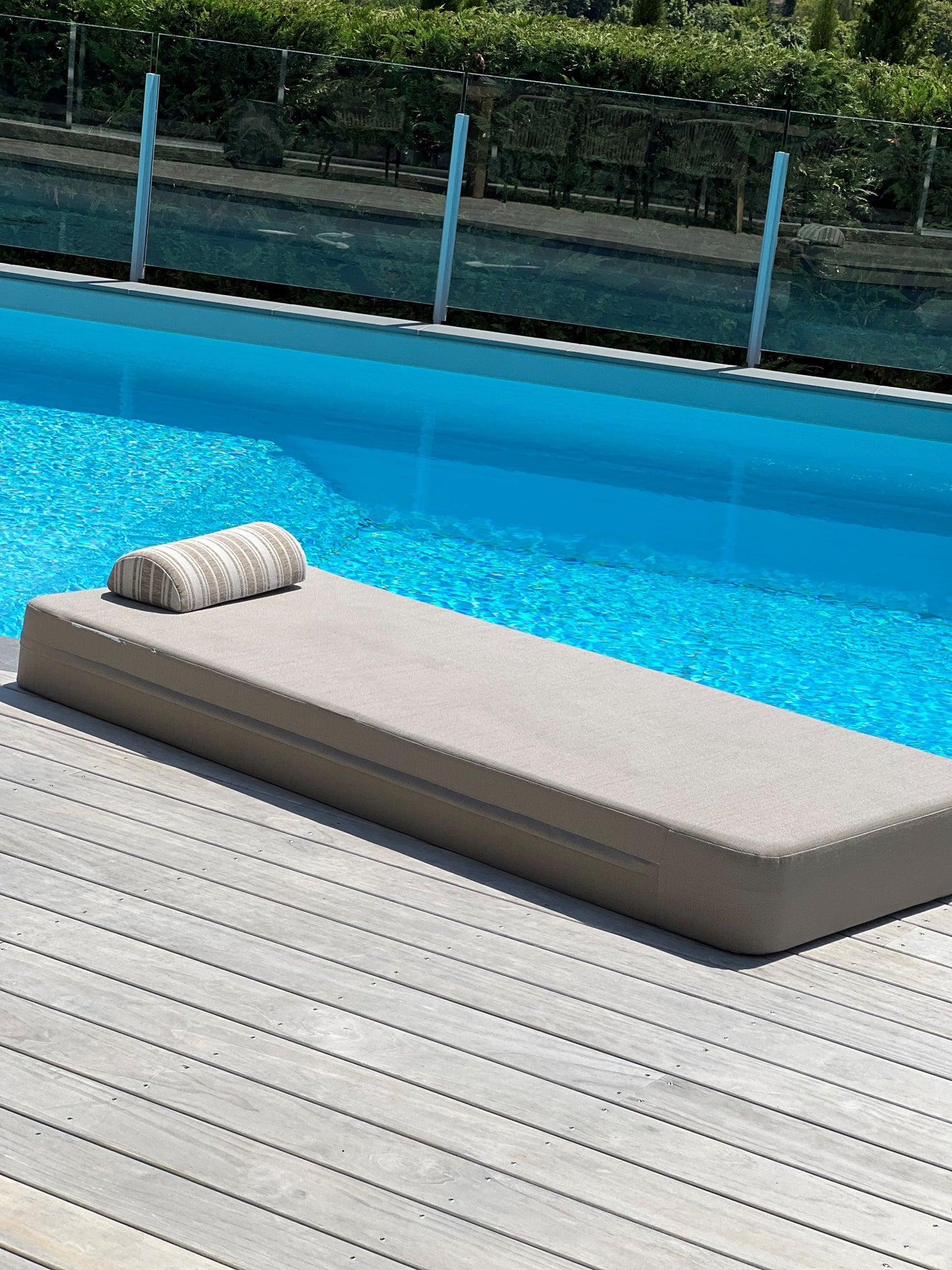 JUSTINE 2 | PoolBed | 180x70xh18 cm